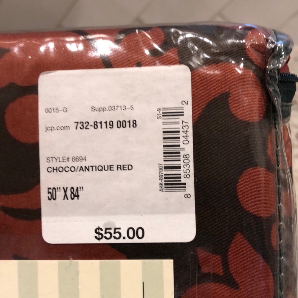 CLOSET CLEAR OUT No Longer Available After 2morrow ! !WAVERLY CURTAIN PANELS - Picture 3 of 3